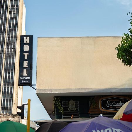 Hotel Santander Express 内瓦 外观 照片