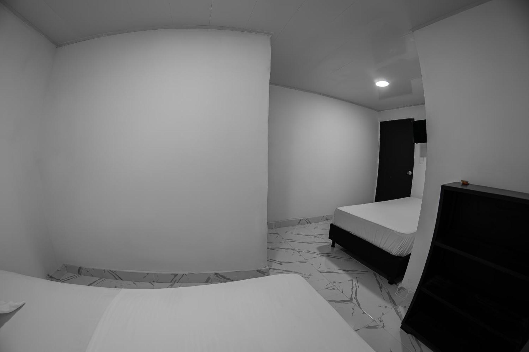Hotel Santander Express 内瓦 外观 照片