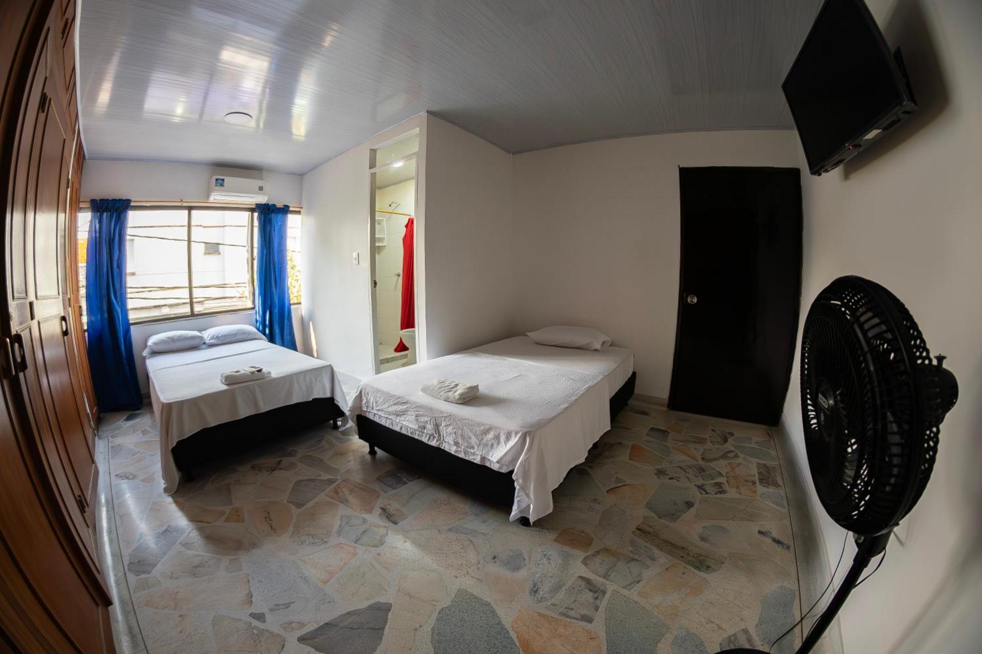 Hotel Santander Express 内瓦 外观 照片